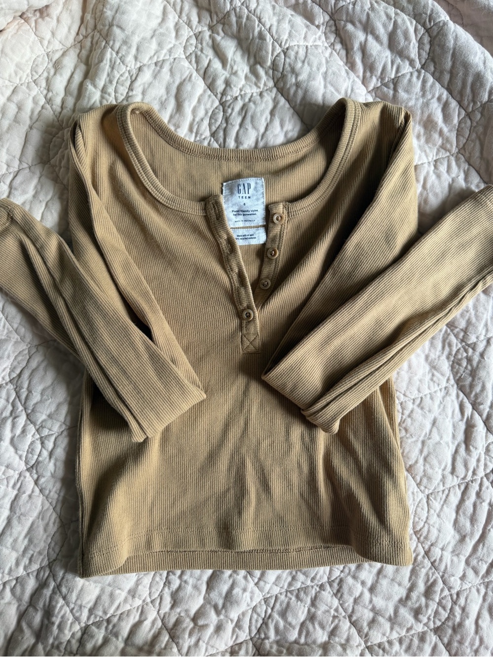 GAP Teen Ribbed Henley Top in Camel Brown